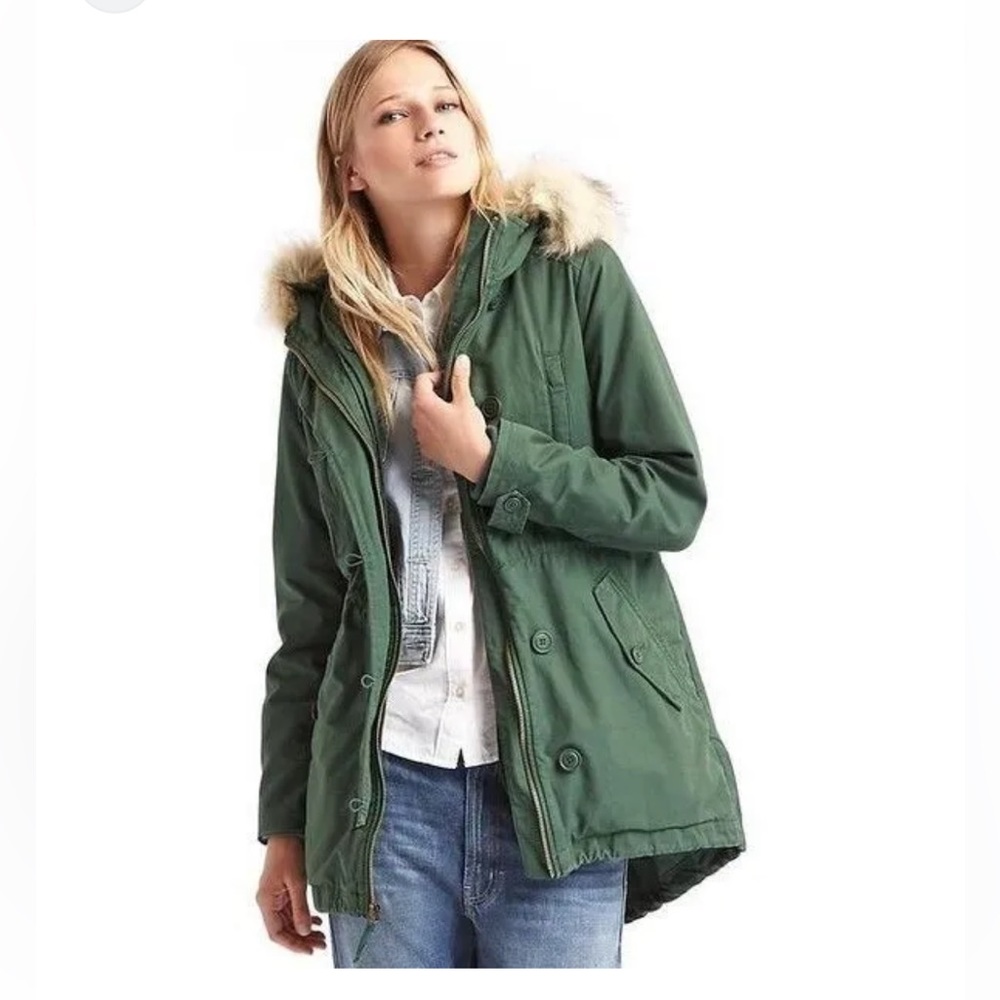 GAP Women’s Sherpa Lined Green Jacket, Removable Faux Fur Hood & Lining - Picture 5 of 8